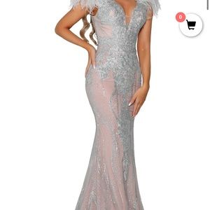 Gorgeous Portia and scarlet dress